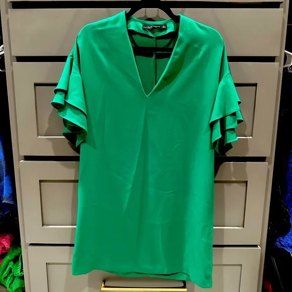zara green shift dress NEW Zara Green Faux Vegan Leather Sleeveless Button V-neck Ruffle Mini –  Brie main image 1